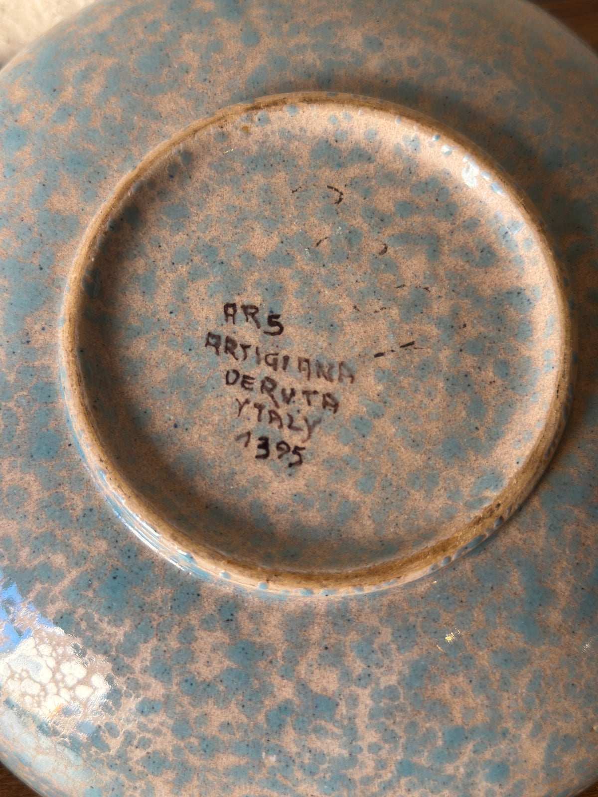 ARS Artigiana Deruta Italy 1395 hand-painted maker's mark on underside of mid-century pottery bowl